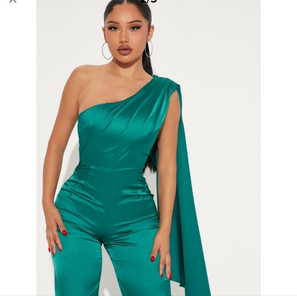 Jumpsuit - Picture 2 of 3